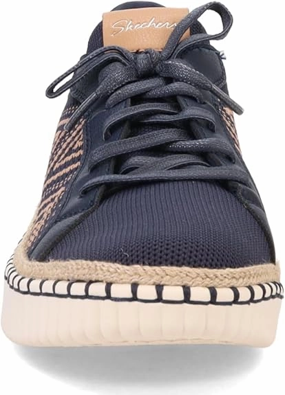 Skechers womens Wilshire Blvd - Bellevue Sneakers Movie 2025