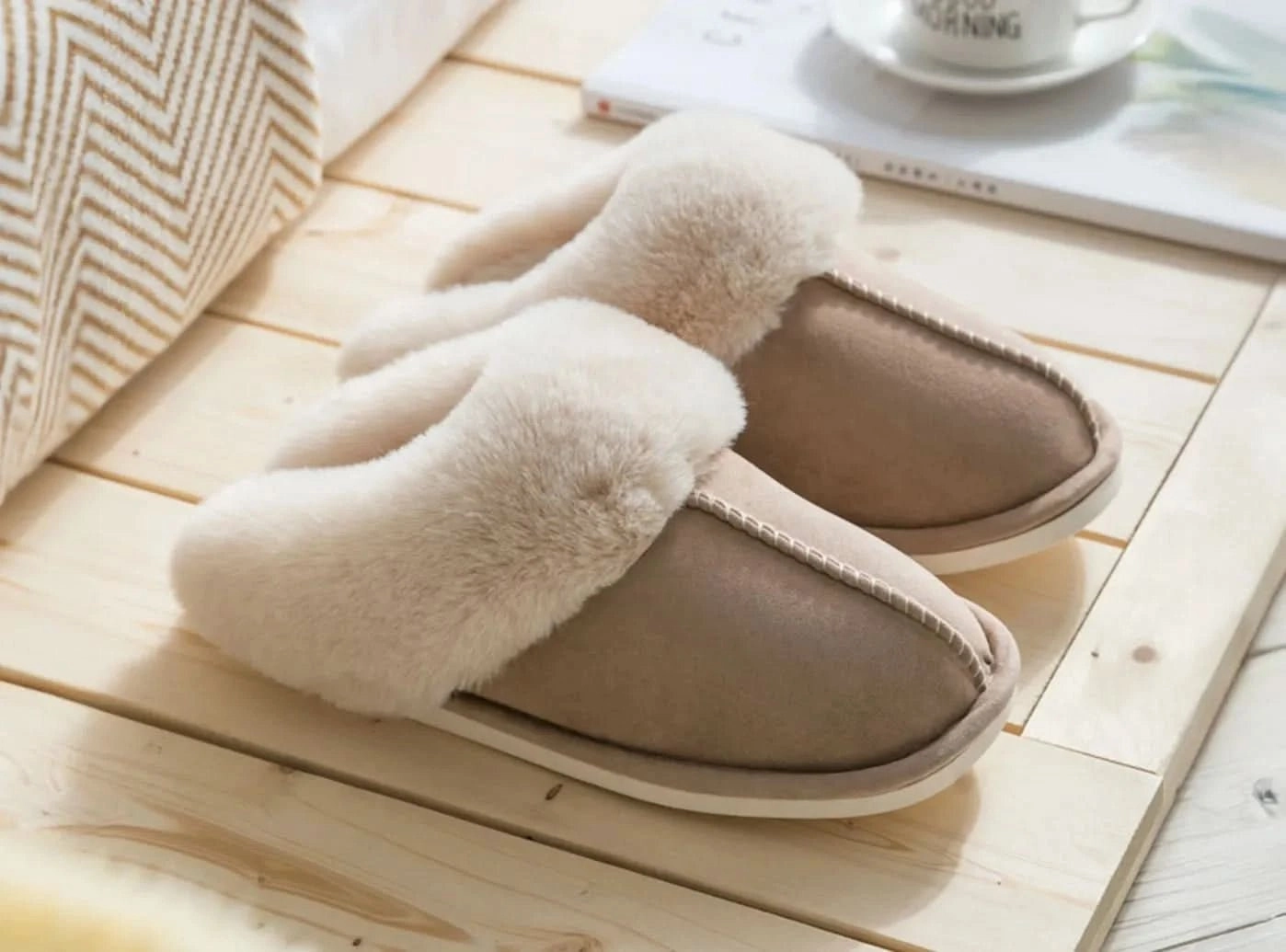 Slippers Ladies FitVille Women's Plush Indoor Slippers