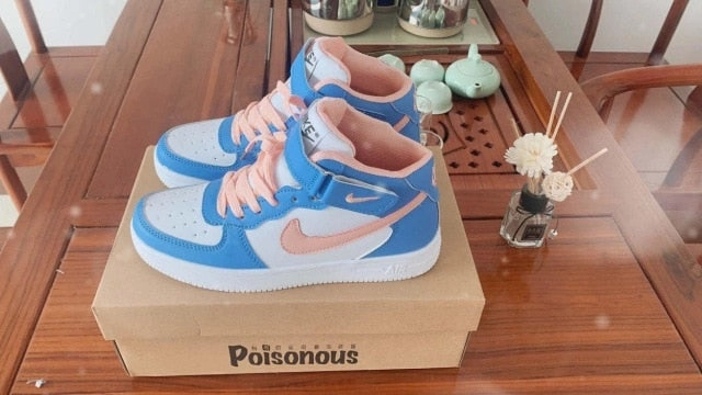 SCHNIKE-women Running Shoes Breathable Casual Shoes Outdoor Light Weight Sports Shoes Casual Walking Sneakers 7486 Three Horse Shoes Running Waters Menu