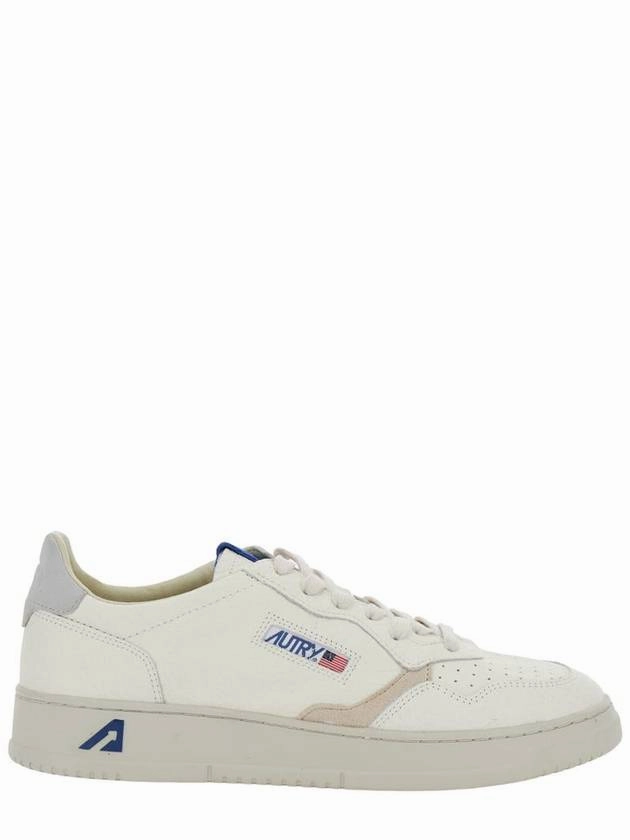 Ecco Soft Sneakers 'Medalist' White Low Top Sneakers With Logo Patch On Tongue And Side In Leather Man