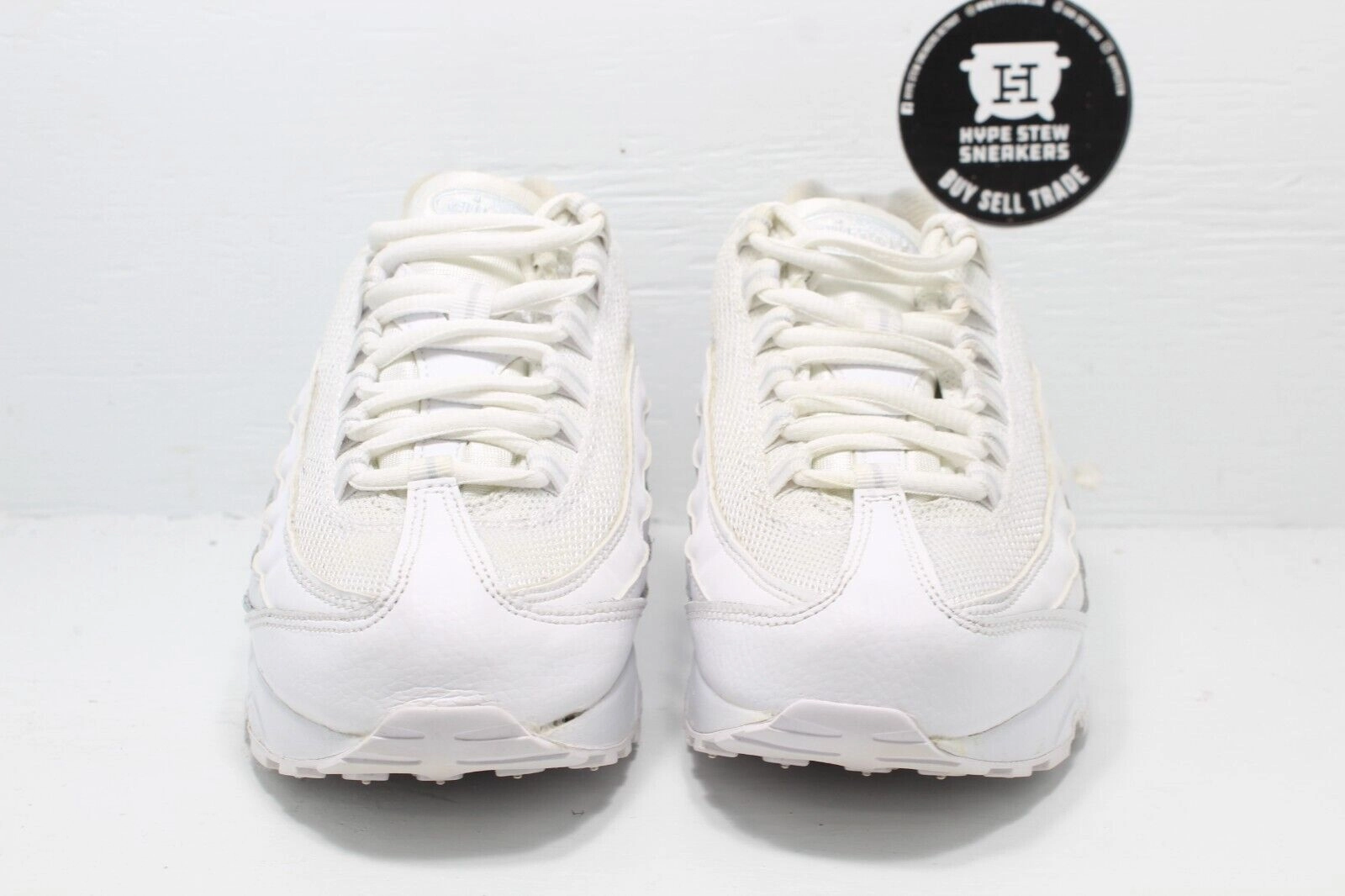 Nike Air Max 95 Recraft Triple White (GS) Size 6 Women's Size 7.5 Asics Gel Cumulus 26 Running Shoes Review