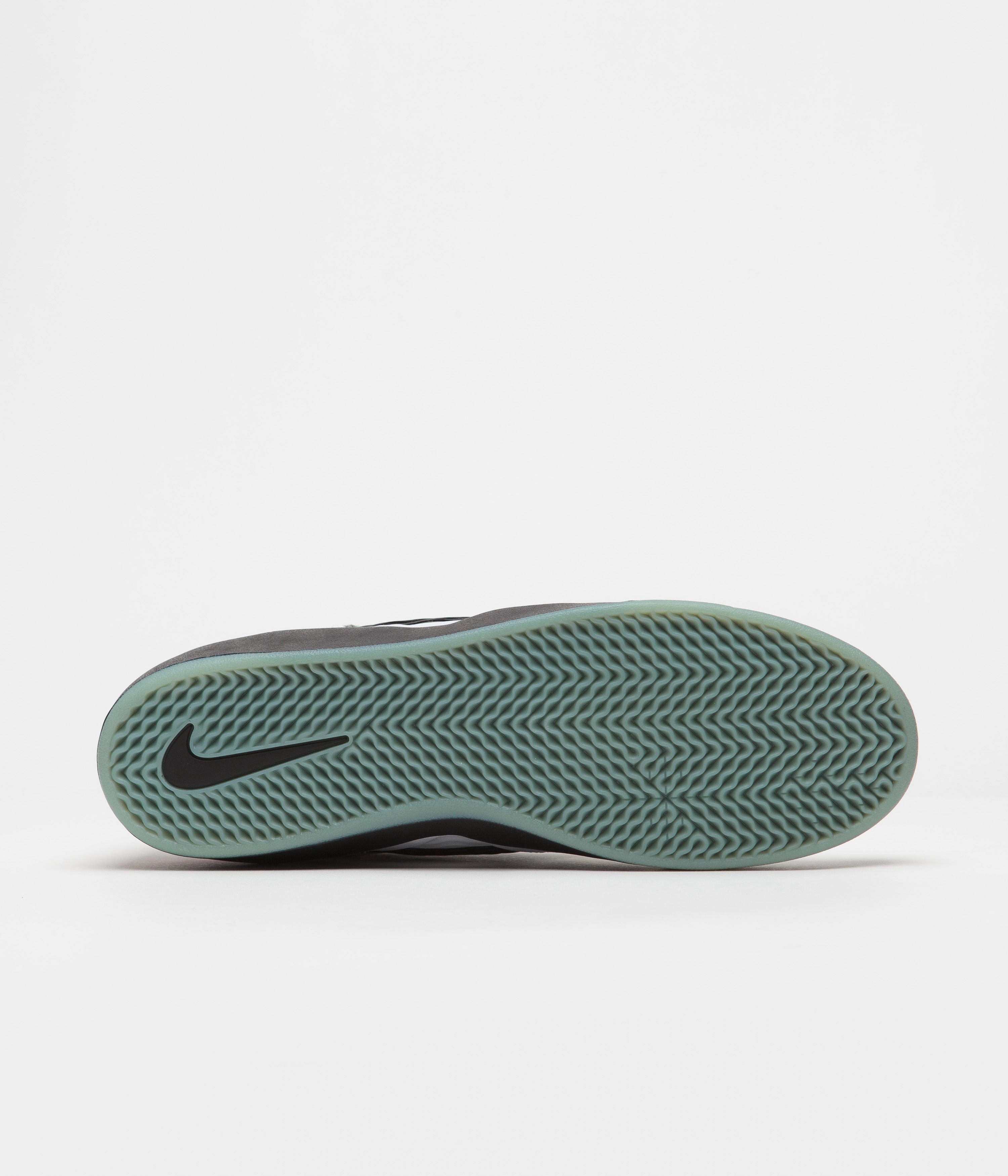 Asics Gel Ultralyte Cheer Shoe Nike SB Ishod Premium Shoes - White / Black - University Red - Black