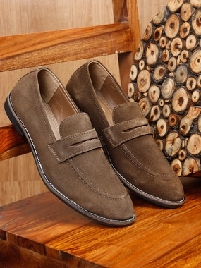 Zoom Vomero Roam Winterized Casual Shoes Teakwood Leather Men Solid Round-Toe Olive Loafers