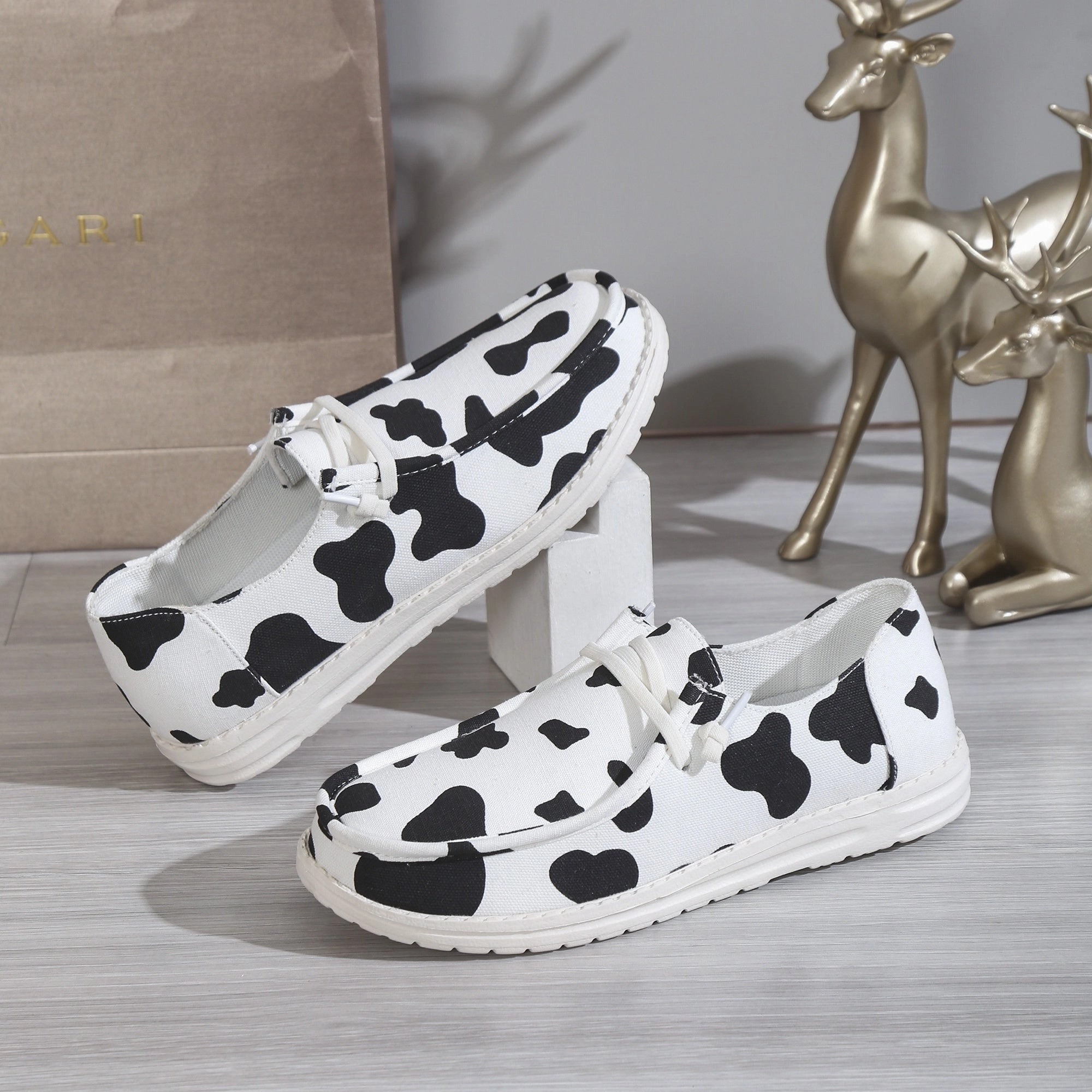 Originals Nmd R1 Primeblue Casual Shoes Women's Cow Design Shoes | Casual Lace Up Loafers |