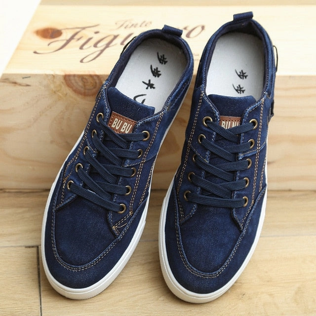 Men sneakers 2018 new arrivals Spring Autumn Slip-on canvas shoes Stylish Flats Shoes