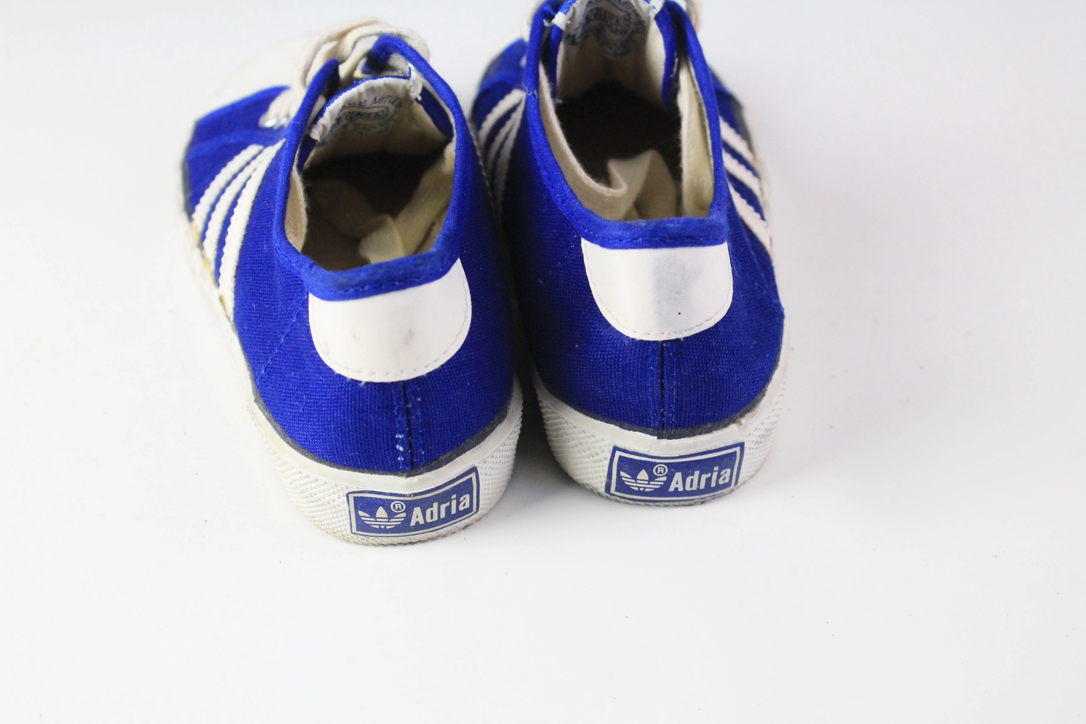 Adidas Adipower Vector Mid Cricket Shoes Vintage Adidas Adria Sneakers Women's EUR 35