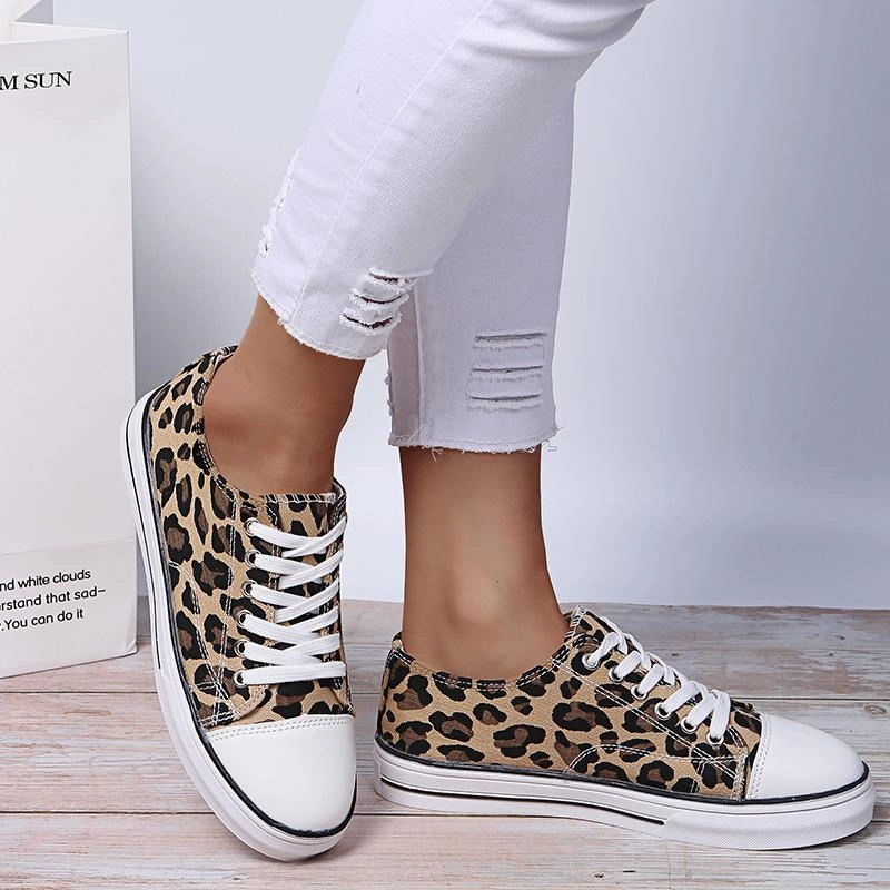 Women leopard print front lace canvas shoes Club C Extra Sneakers