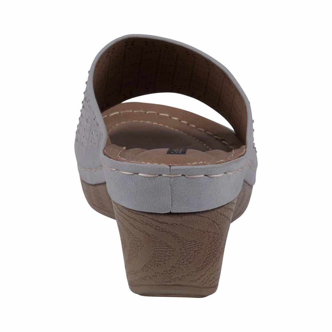 Sandals Grande Antigua Resort Atlanta Blue Studded Slip On Comfort Wedge Sandals