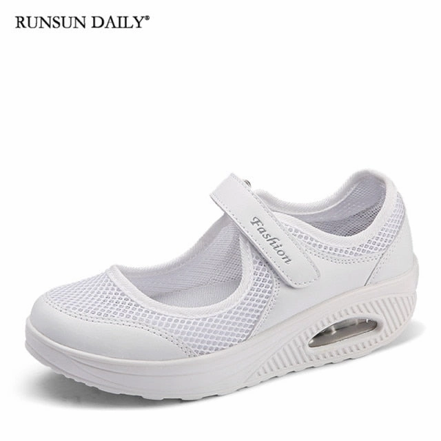 Women's Walking Shoes Lightweight Mesh Breathable Flat Shoes Princess Casual Shoes