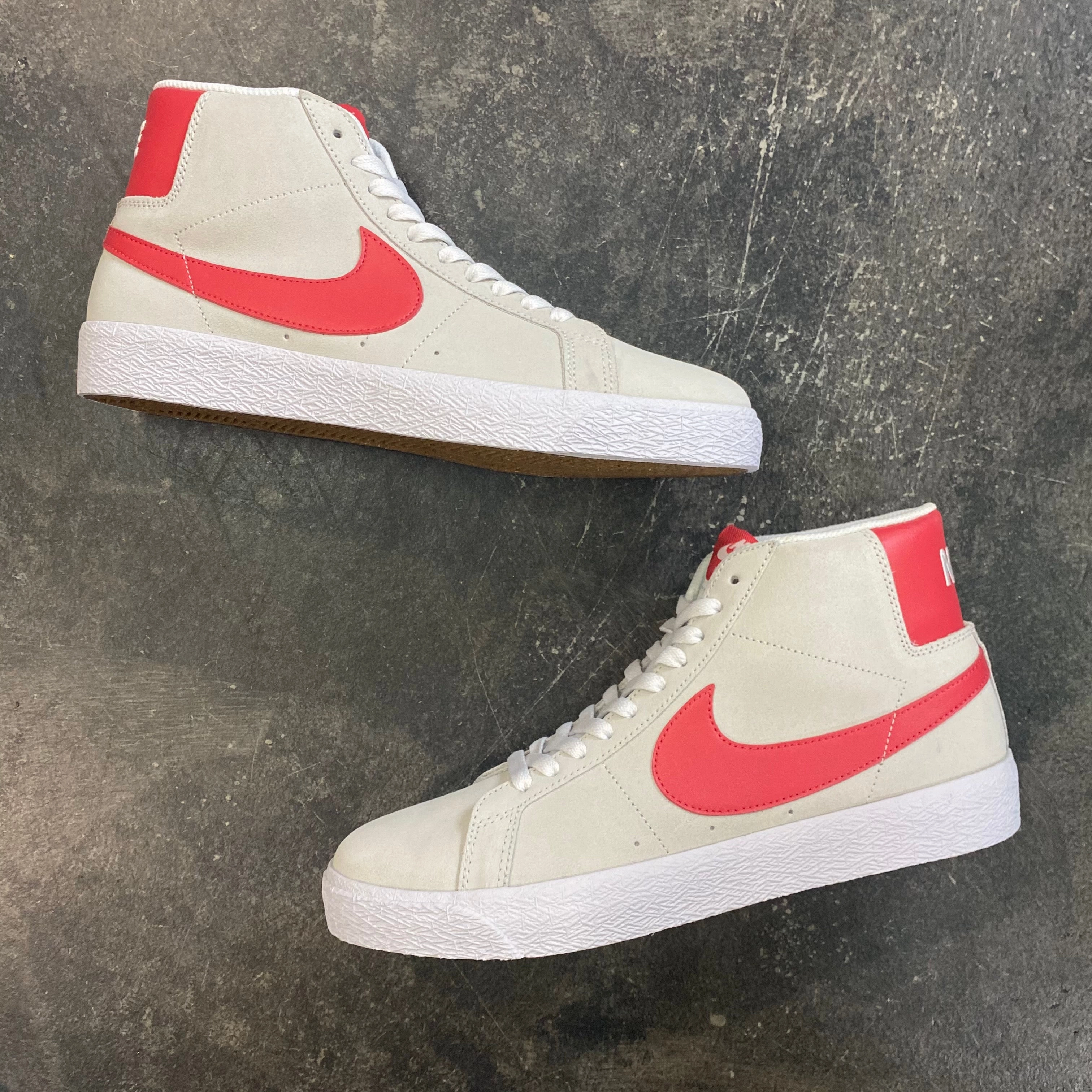 Asics Shoes Volleyball 2016 Nike SB Blazer Mid Summit White/Lobster SALE