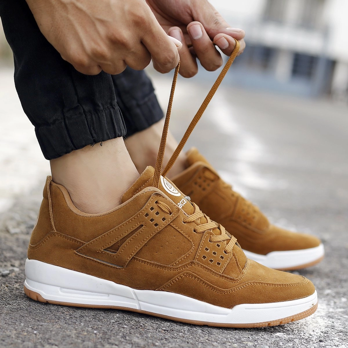 Arch Support Sneakers Bacca Bucci ULTRAFORCE Mid-top Athletic-Inspired Casual Shoes