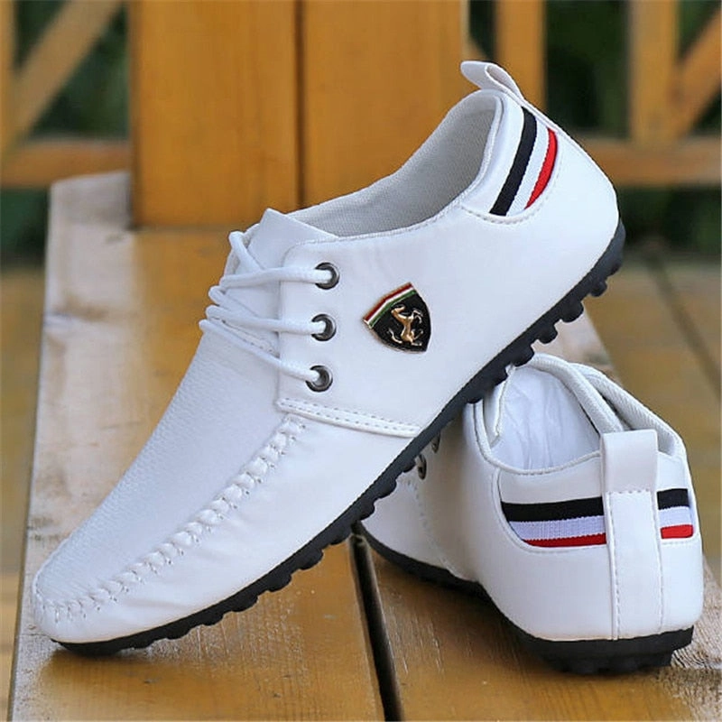 2020 Breathable Solid Color Slip Men Driving Shoes Spring And Autumn New Style Breathable Men's Peas Shoes the British Sneakers Celebrity Casual Shoes