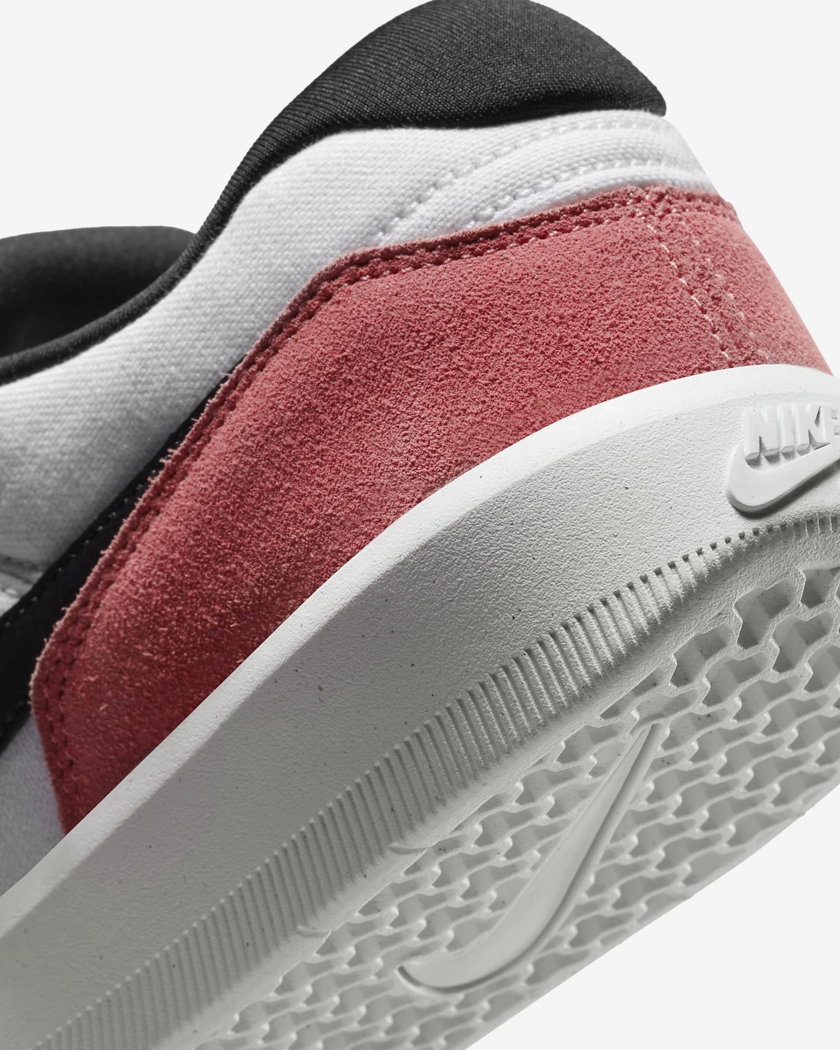 Nike SB Force 58 CZ2959-600 Pink Salt/Black-White-Black (In Store Pickup Only) Asics Gel Excite 10 Running Shoes