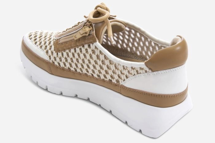 Vaneli Qubi Women's Ryka Casual Shoes