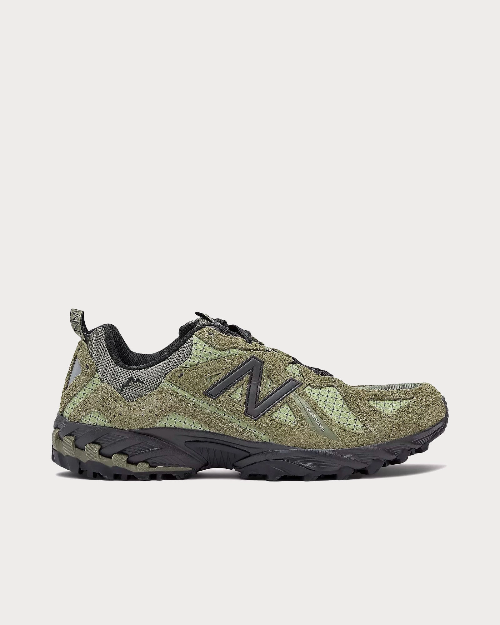 610T Covert Green / Tan / Black Low Top Sneakers Crimson New Balance