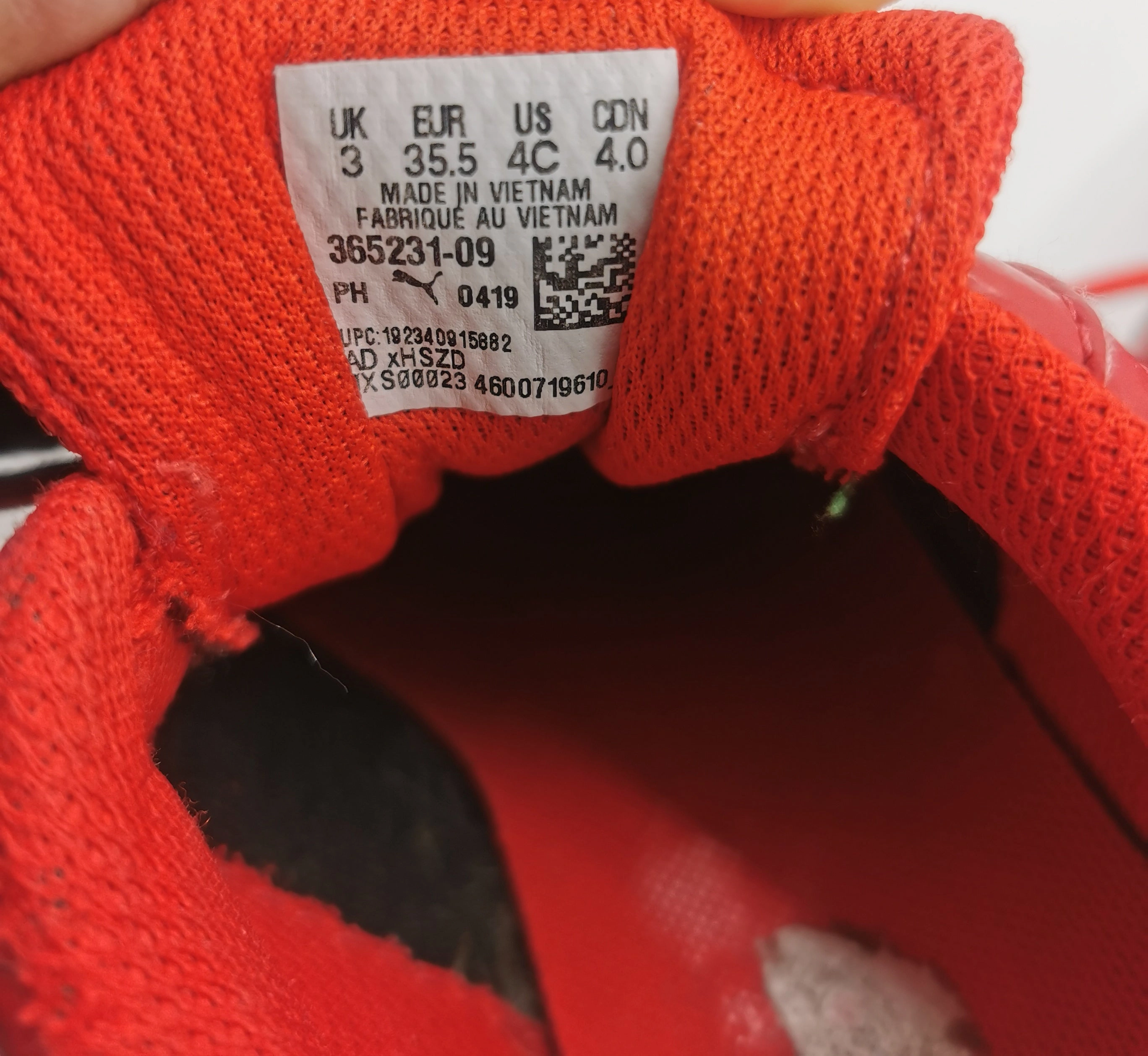 Puma Melo 3 Shoes BOY SIZE 4 YOUTH JUNIOR - PUMA, Ferrari Running Shoes EUC B59