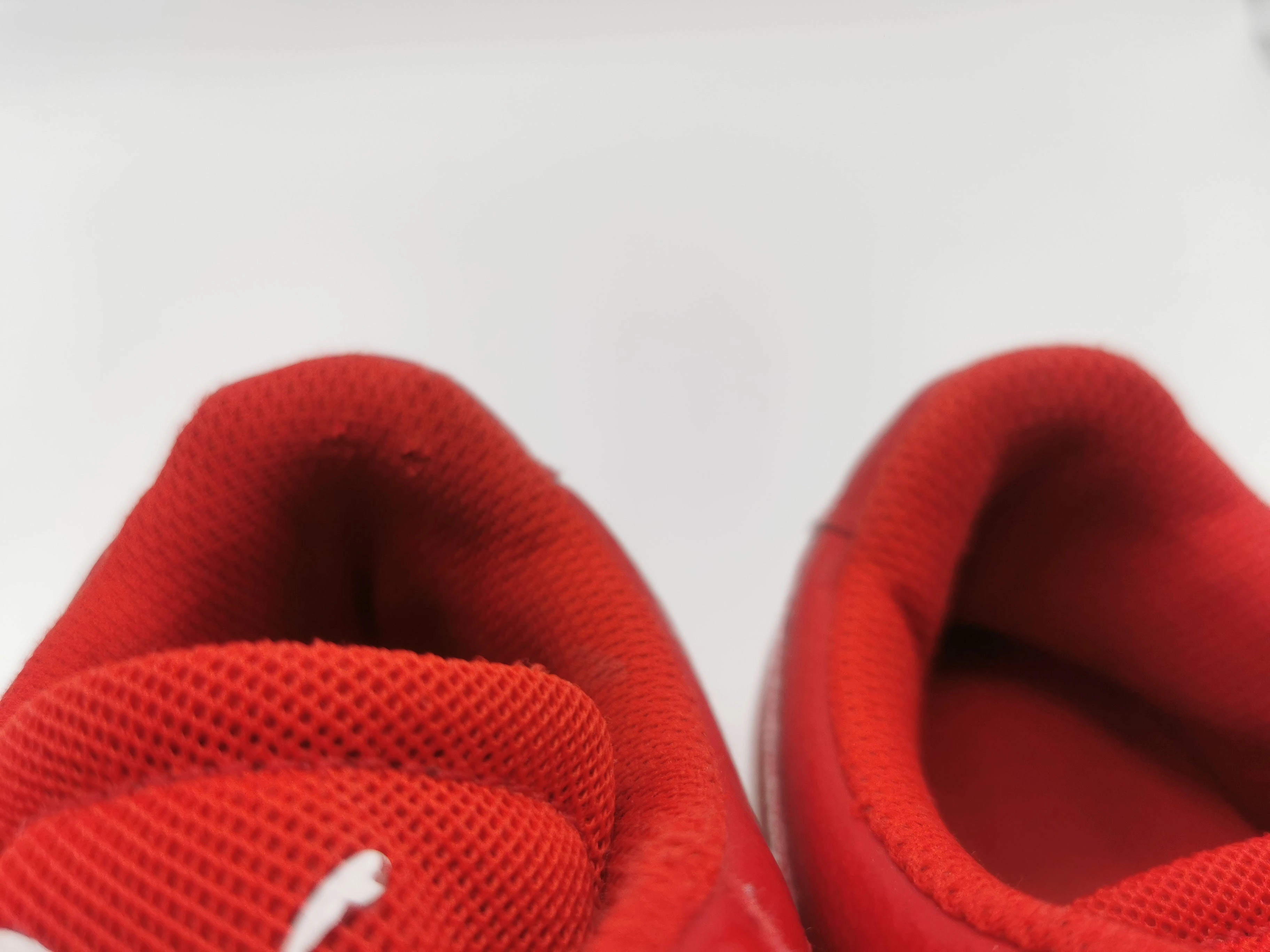 BOY SIZE 4 YOUTH JUNIOR - PUMA, Ferrari Running Shoes EUC B59 Puma Shoes New Model