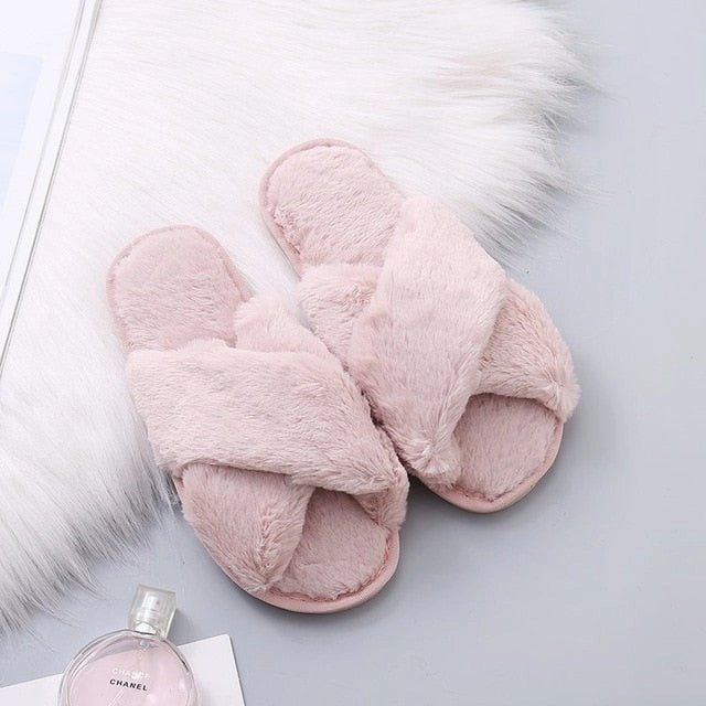 Slippers With Embroidery Warm Fluffy Slippers Women Cozy Faux Fur Cross Indoor Floor Slides Flat Soft Furry Shoes Ladies Female Celebrities Flip Flops