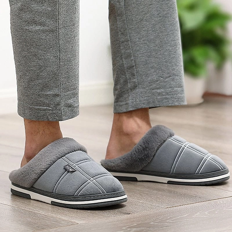 Winter warm slippers men Suede plush Indoor shoes for men Folding Slippers For Travel