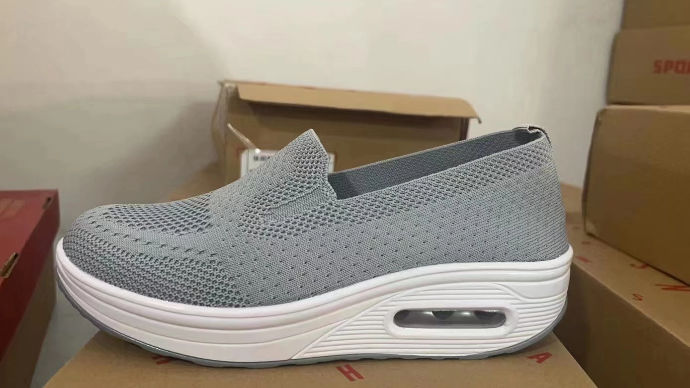 Best Luxury Flat Shoes Women's Air Cushioning Sneakers Summer New Breathable Fly Weave Wedge Shoes for Women Flat Slip on Casual Ladies Walking Shoes F157841