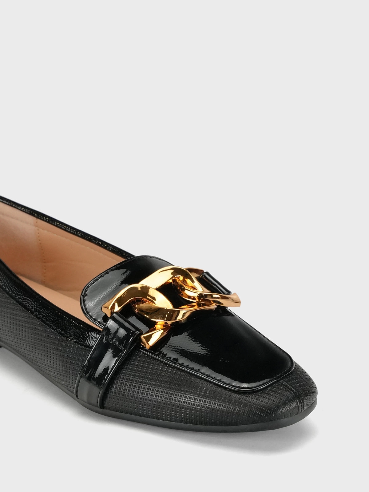 Flat Shoes Narrow Feet Women's "GIGSY" Buckled Slip On Pumps