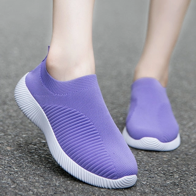 Simple Wedding Shoes Flats Women Vulcanized Shoes High Quality Women Sneakers Slip On Flats Shoes Women Loafers Plus Size 42 Walking Flat