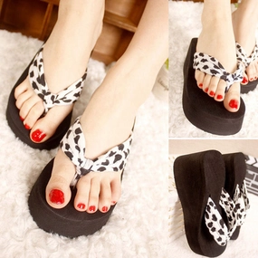 Flip Flops Rubber Slippers Women Flip flops Slippers Shoes Beach Sals Home Shoes